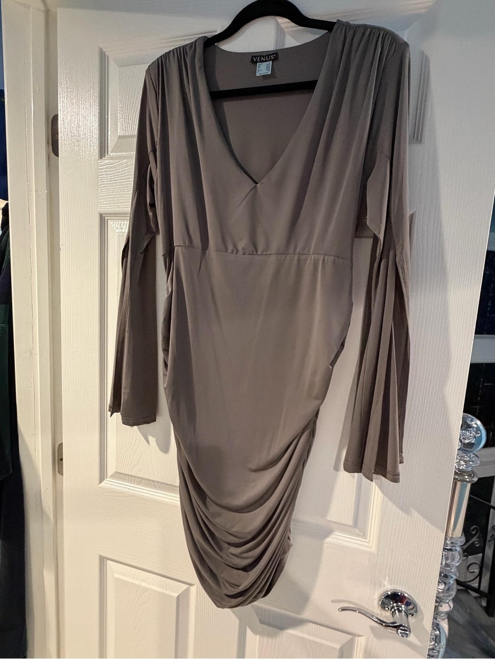 VENUS Taupe Long Sleeve V-Neck Ruched Dress